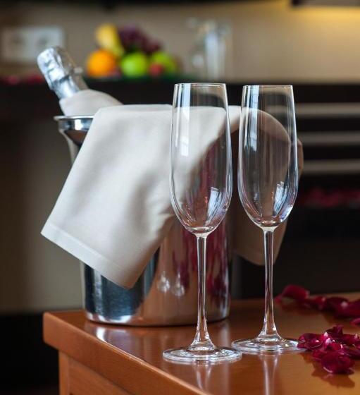 Hotel Isg Sabiha Gökçen Airport