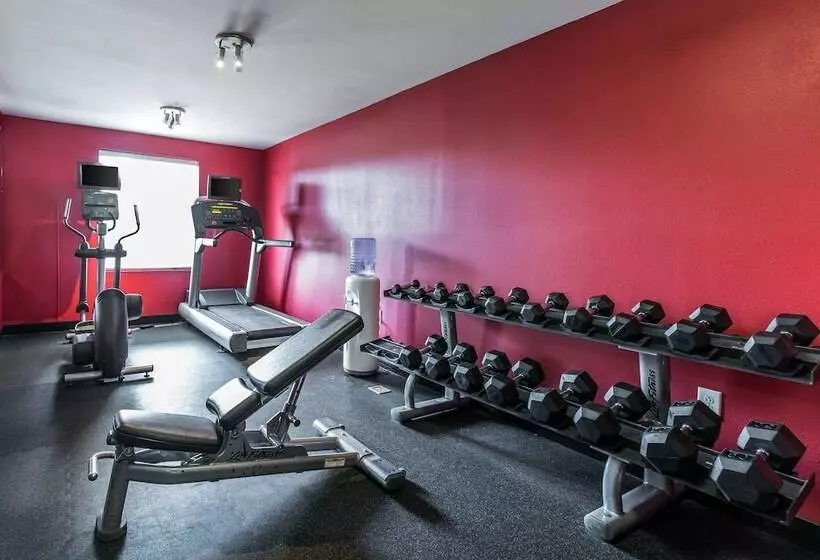 Отель Mainstay Suites Jacksonville Near Camp Lejeune