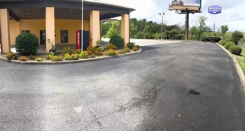 فندق Motor Inns Of America