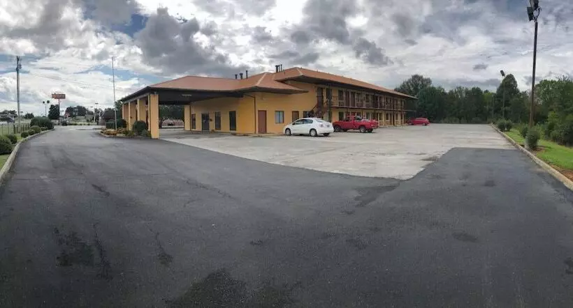 فندق Motor Inns Of America