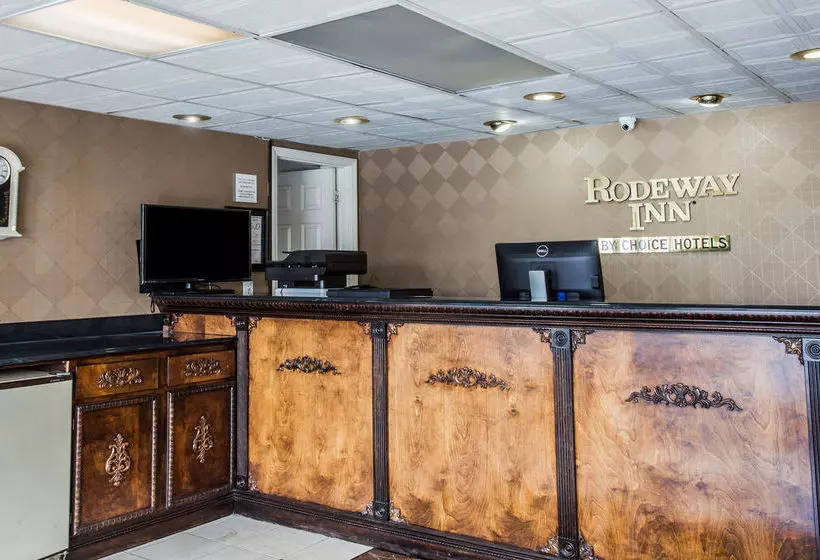 酒店 Rodeway Inn