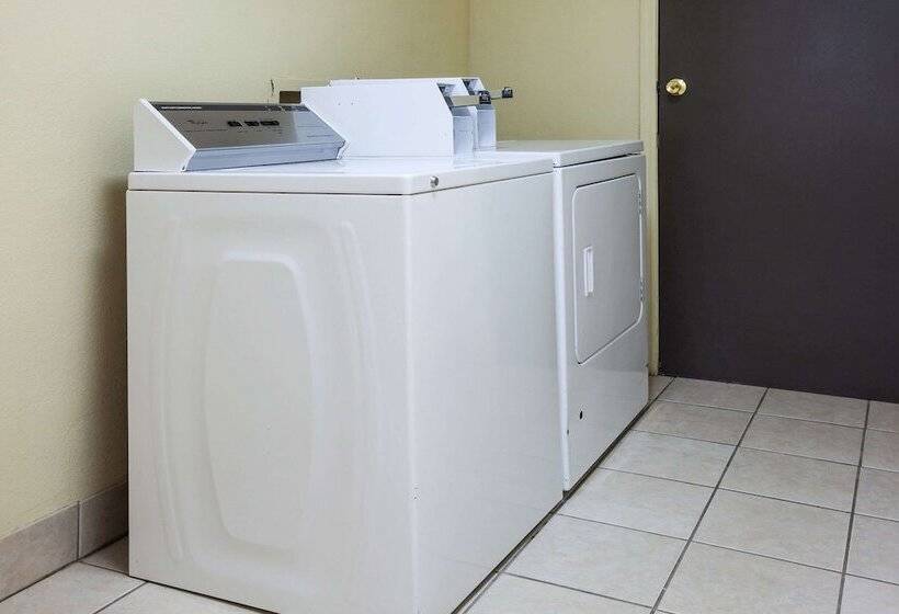 ホテル Super 8 By Wyndham Sulphur