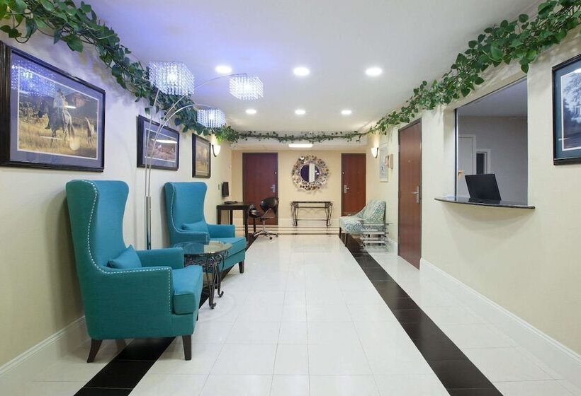 ホテル Super 8 By Wyndham Sulphur