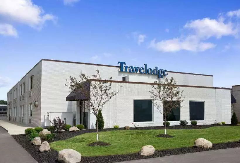Отель Travelodge By Wyndham Hubbard Oh