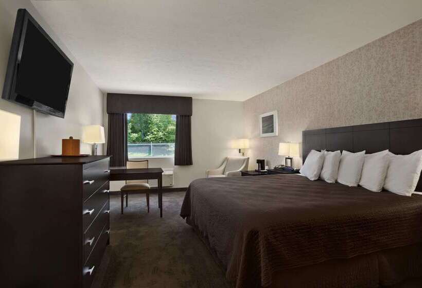 Отель Travelodge By Wyndham Hubbard Oh