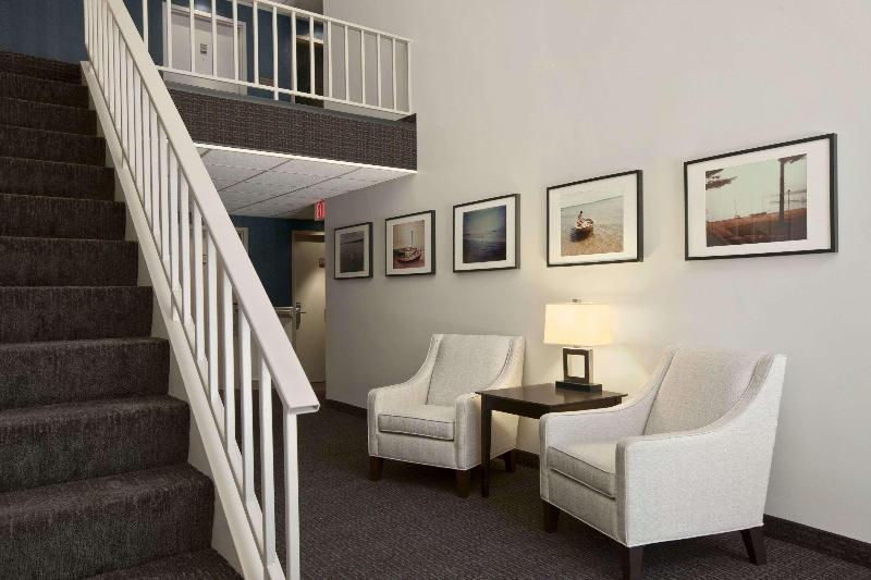 Отель Travelodge By Wyndham Hubbard Oh