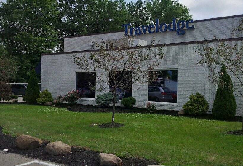 Отель Travelodge By Wyndham Hubbard Oh