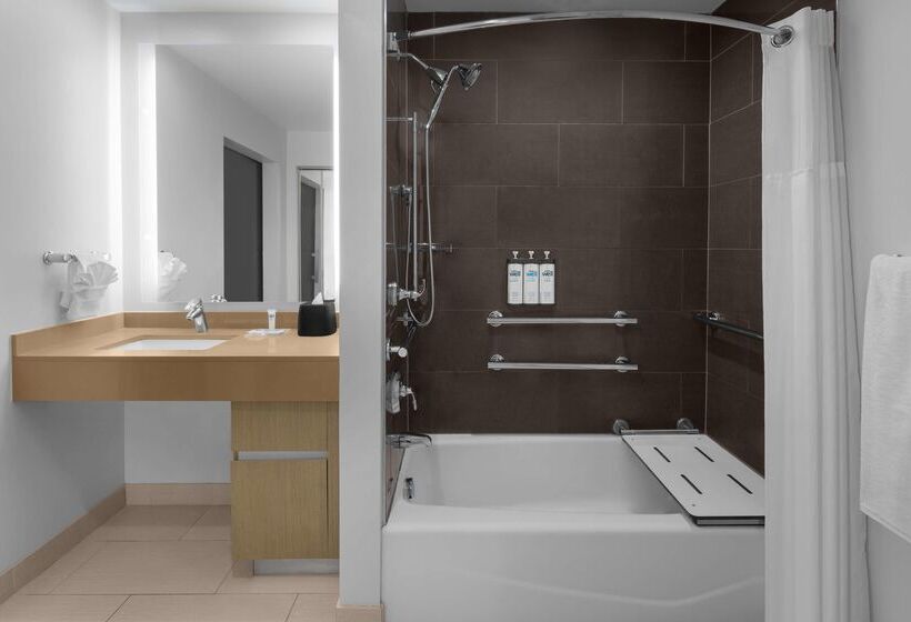 Hyatt House Raleigh North Hills