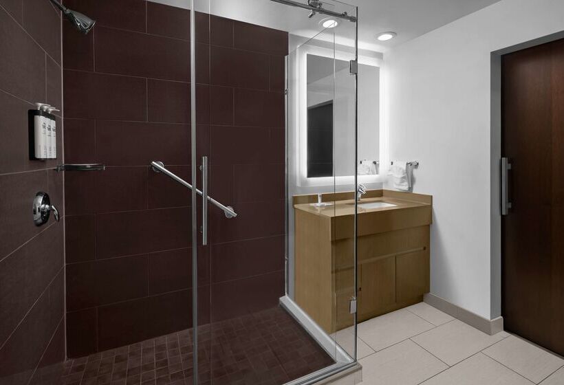 Hyatt House Raleigh North Hills