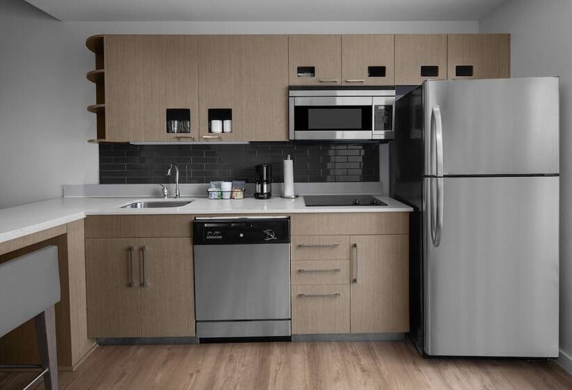 Hyatt House Raleigh North Hills