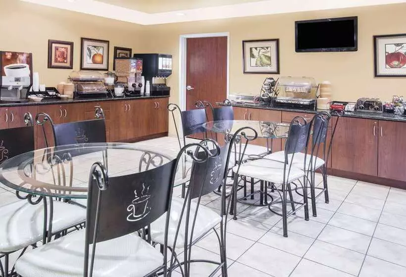 Microtel Inn By Wyndham Stillwater