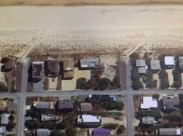 מוטל Seaside Inn & Suites