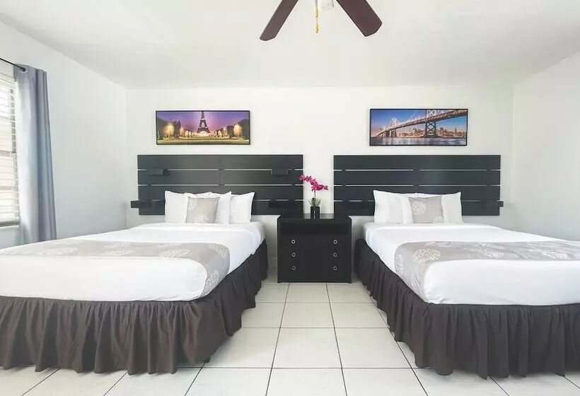 فندق على الطريق The Blue Wave