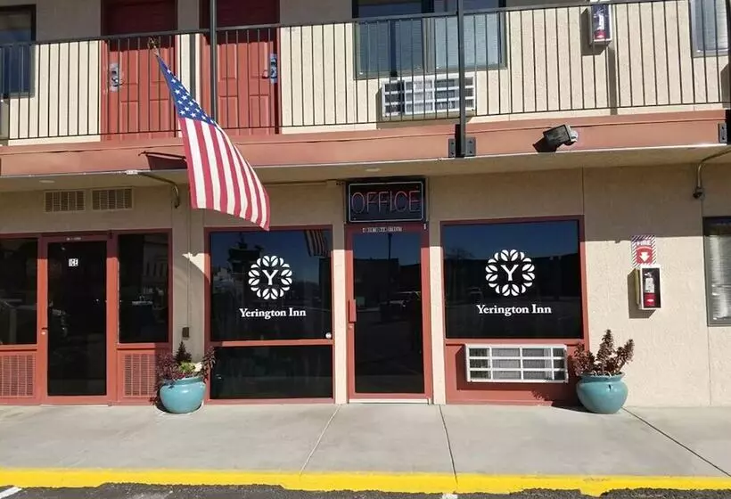 모텔 Yerington Inn