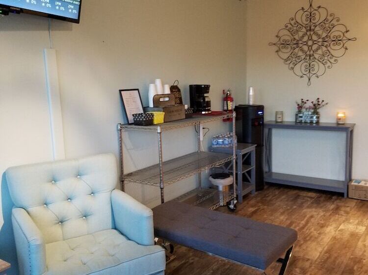 فندق على الطريق Yerington Inn