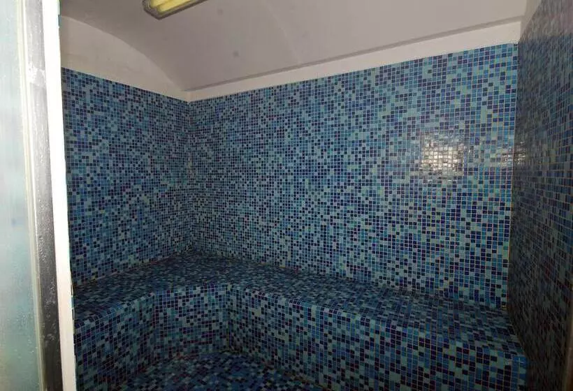 Ramee Rose Hotel Apartments Abu Dhabi