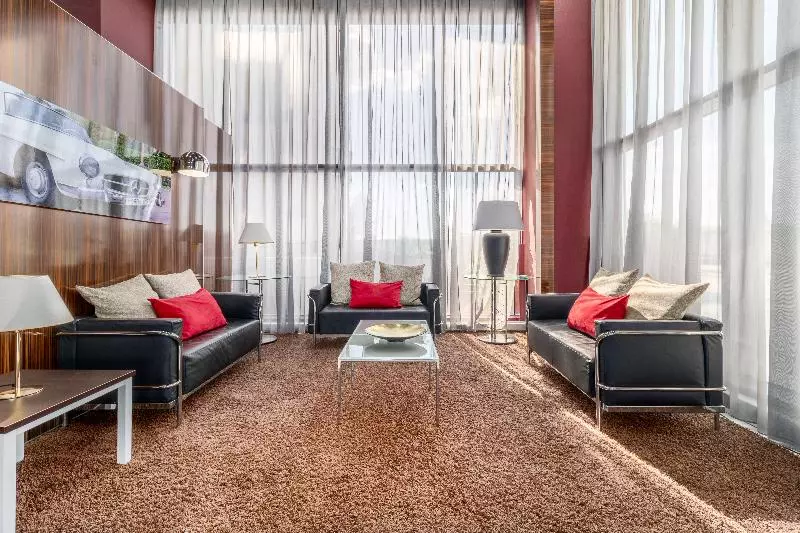 هتل Exe Convention Plaza Madrid