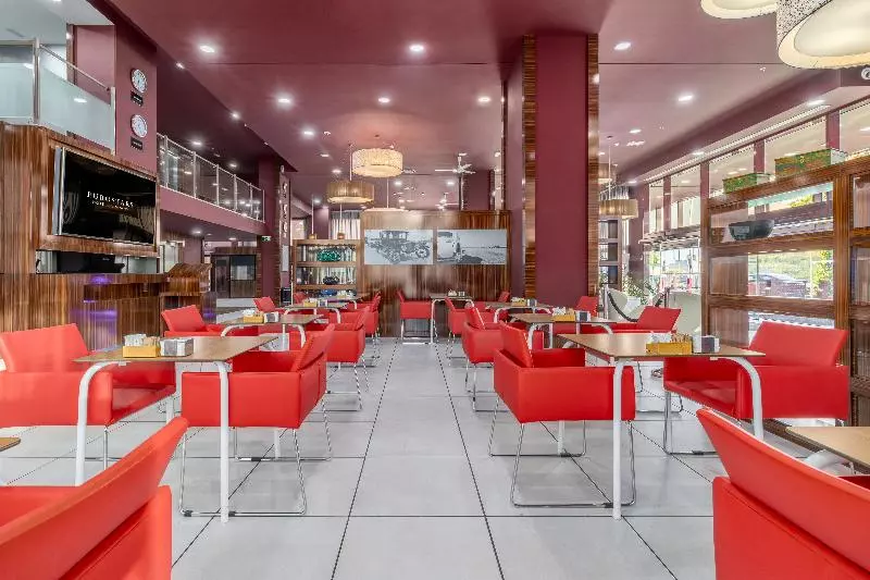 هتل Exe Convention Plaza Madrid