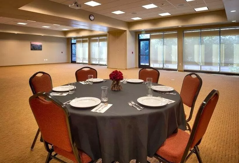 Towneplace Suites By Marriott Vernal