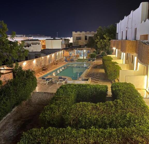 هتل Dahab Inn