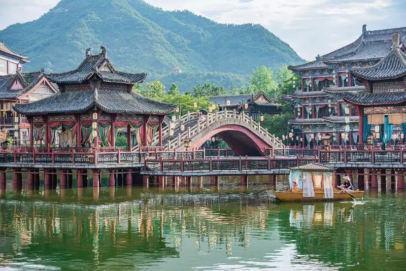 Hotelli Holiday Inn Express Dongyang Hengdian By Ihg