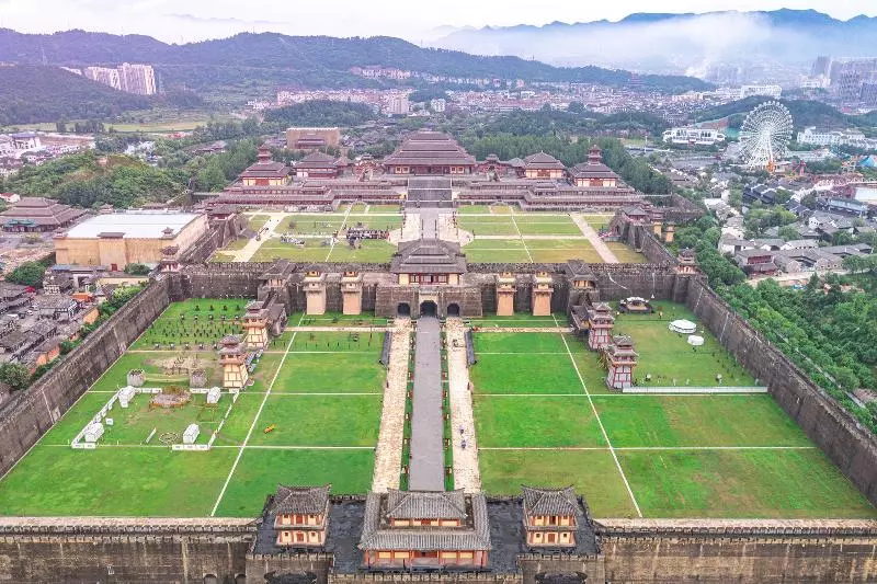 Hotelli Holiday Inn Express Dongyang Hengdian By Ihg