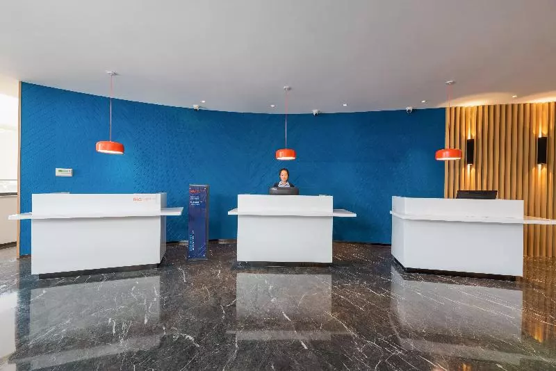 Hotelli Holiday Inn Express Dongyang Hengdian By Ihg