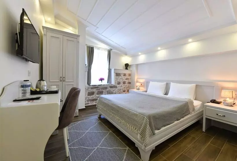 ホテル Cunda ömer Ağa Konağı
