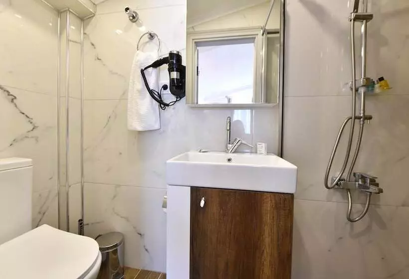 ホテル Cunda ömer Ağa Konağı