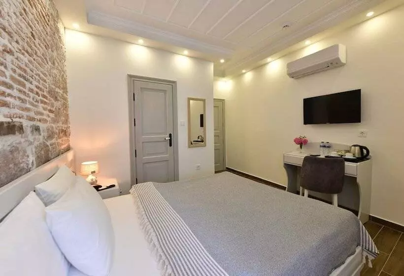 ホテル Cunda ömer Ağa Konağı