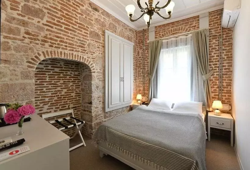 ホテル Cunda ömer Ağa Konağı