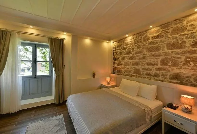 ホテル Cunda ömer Ağa Konağı