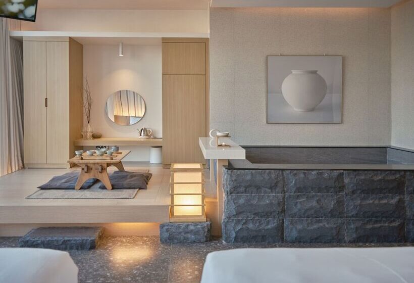 Hotel Uh Suite The Seoul