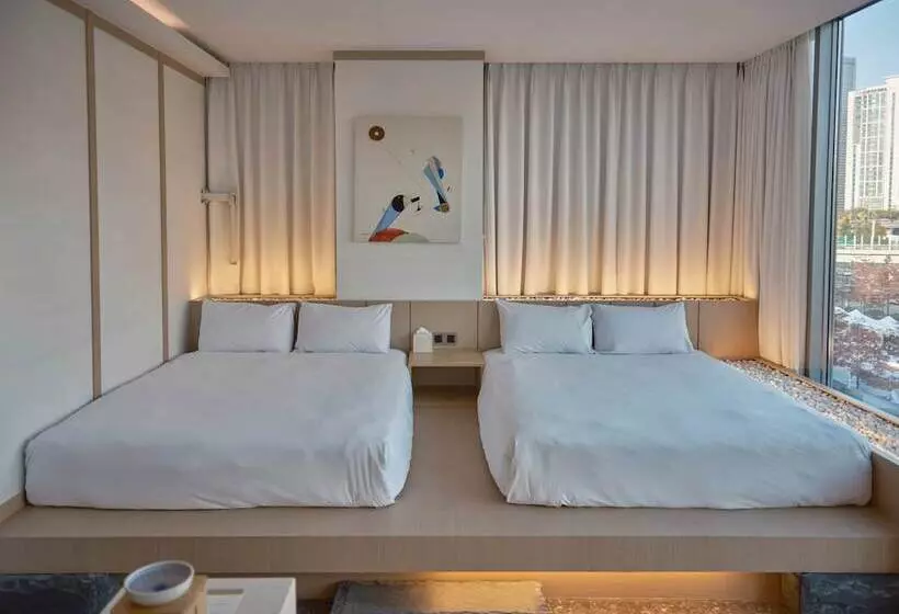 هتل Uh Suite The Seoul