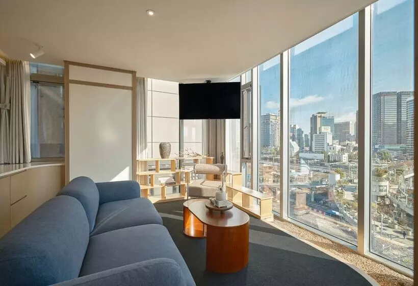 هتل Uh Suite The Seoul