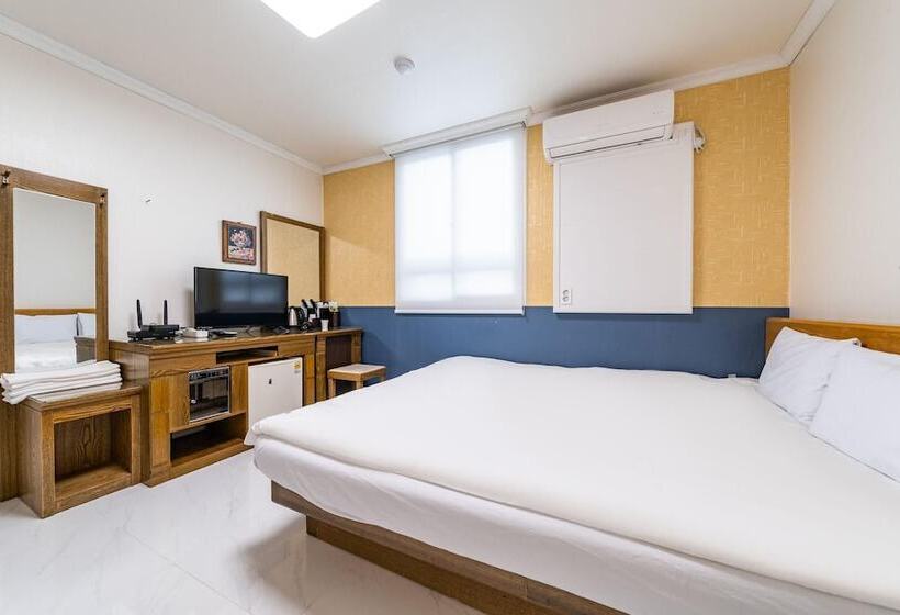 Motel Cheorwon Pareseu