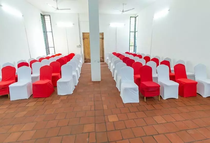 هتل African Dada Resort And Spa