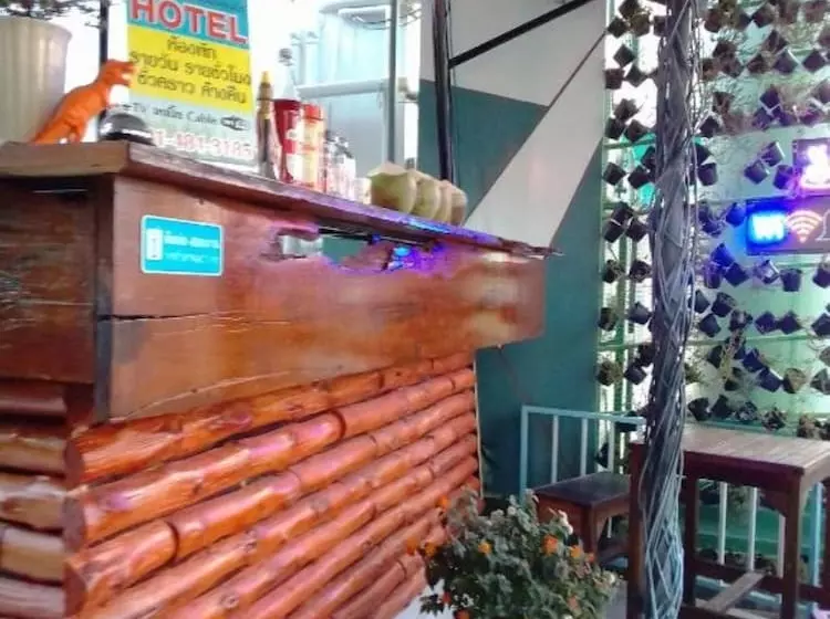 ホテル Tawee Garden And Resort