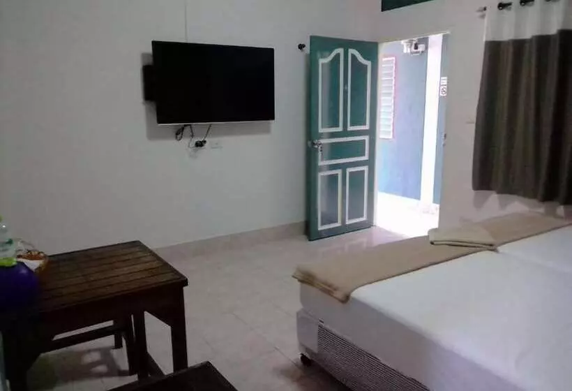 ホテル Tawee Garden And Resort