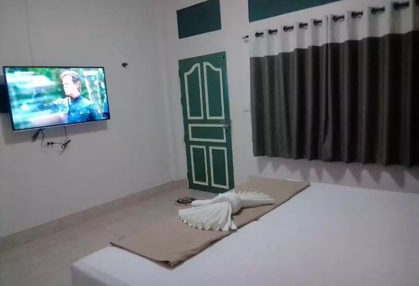 ホテル Tawee Garden And Resort