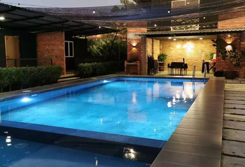 Majatalo Petak Padin Cottage By The Pool, Kepala Batas Penang
