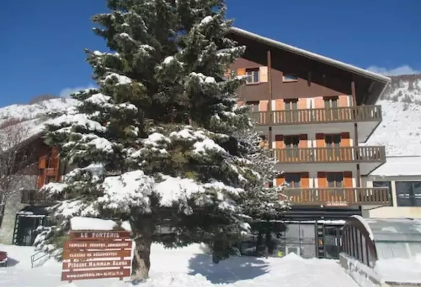 Hotelli Le Fontenil