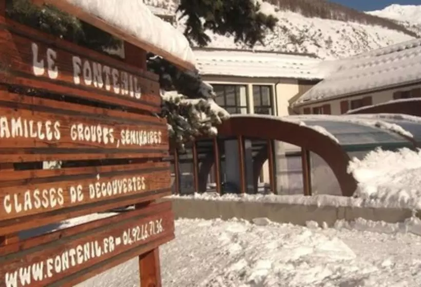 Hotelli Le Fontenil