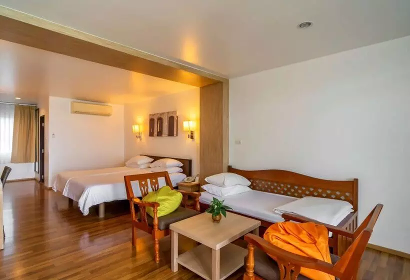 Отель Best Western Phuket Ocean Resort