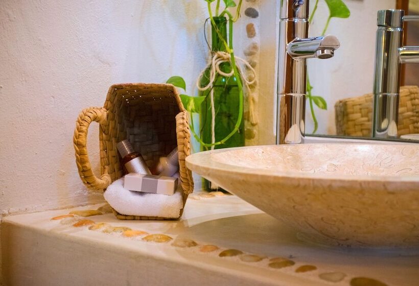 Hôtel Casa Iguana Holbox   Beachfront