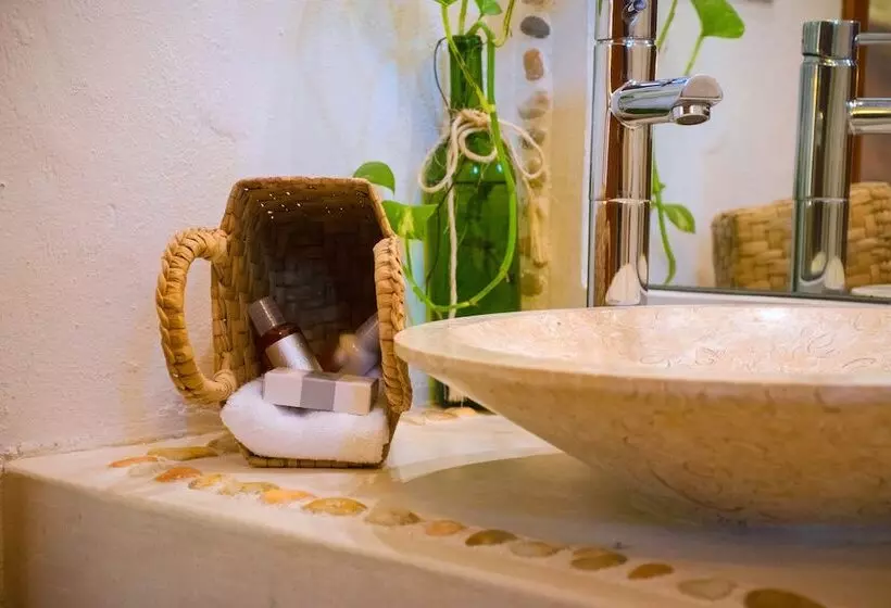 هتل Casa Iguana Holbox Beachfront