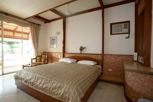 Hotell Aura Dive Resort