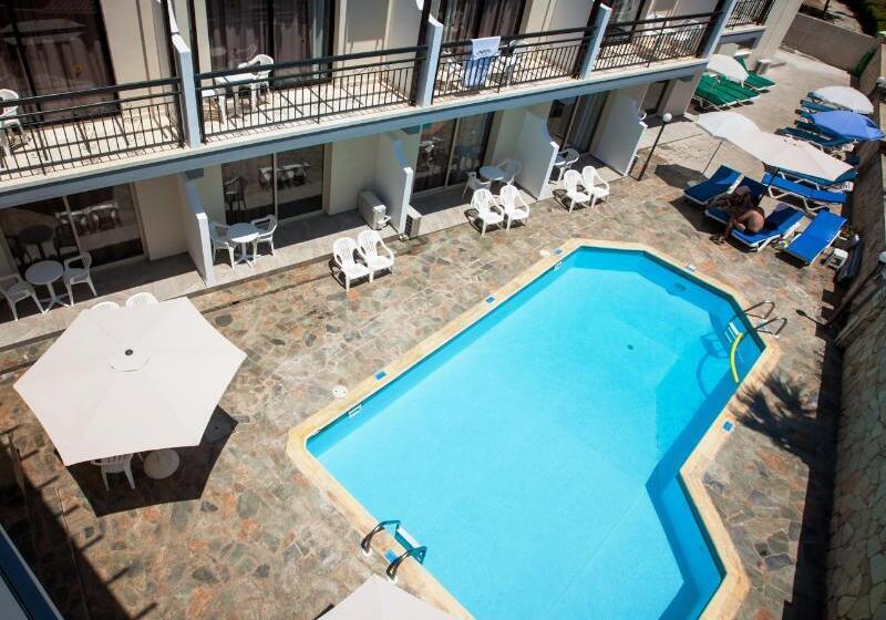 בית מלון כפרי Crystallo Apartments