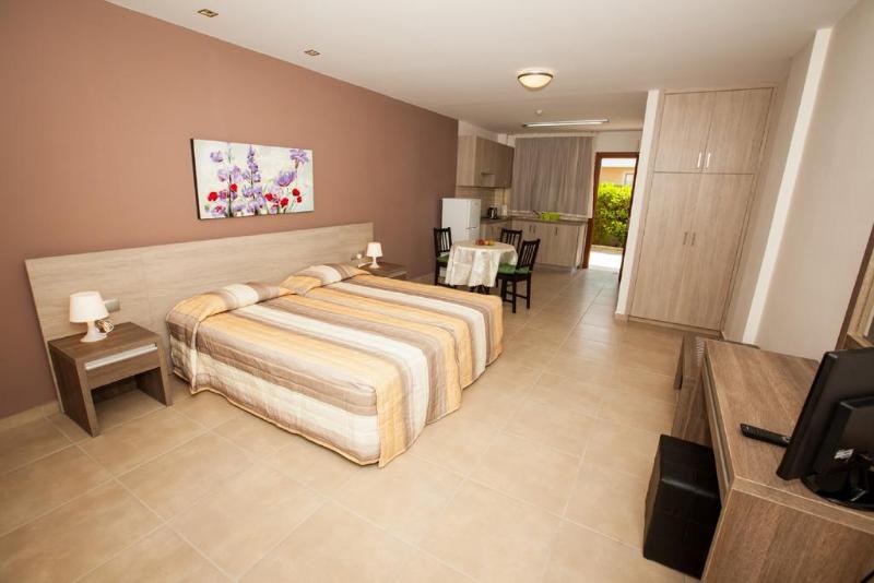 בית מלון כפרי Crystallo Apartments