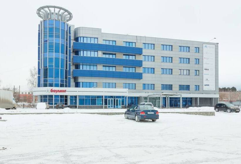 בית מלון כפרי De Paris